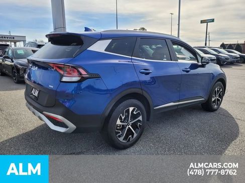 Used 2024 Kia Sportage EX image 12