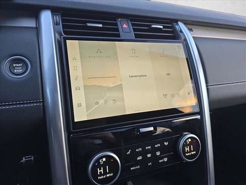 New 2026 Land Rover Discovery Limited Edition image 22