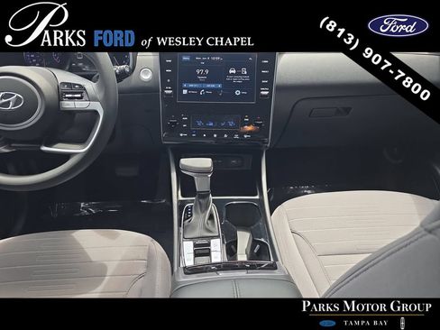 Used 2024 Hyundai Santa Cruz SEL FWD image 12
