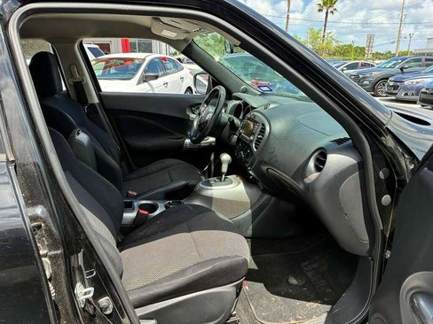 Used 2015 Nissan Juke S FWD image 8