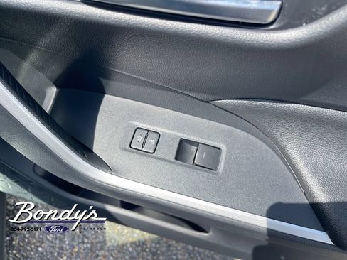 Used 2025 Toyota RAV4 XLE w/ Convenience Package AWD/4WD image 22