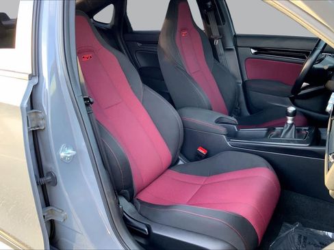 Used 2025 Honda Civic Si image 9