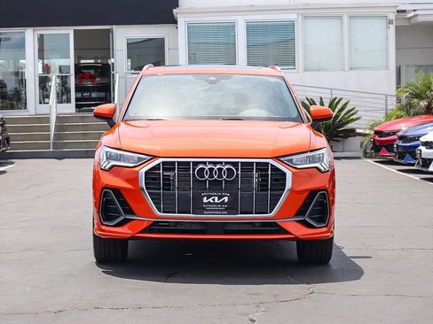 Used 2025 Audi Q3 2.0T Premium AWD/4WD image 2