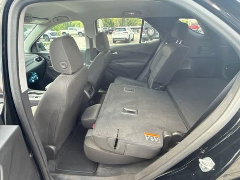 Used 2024 Chevrolet Equinox LT FWD image 24
