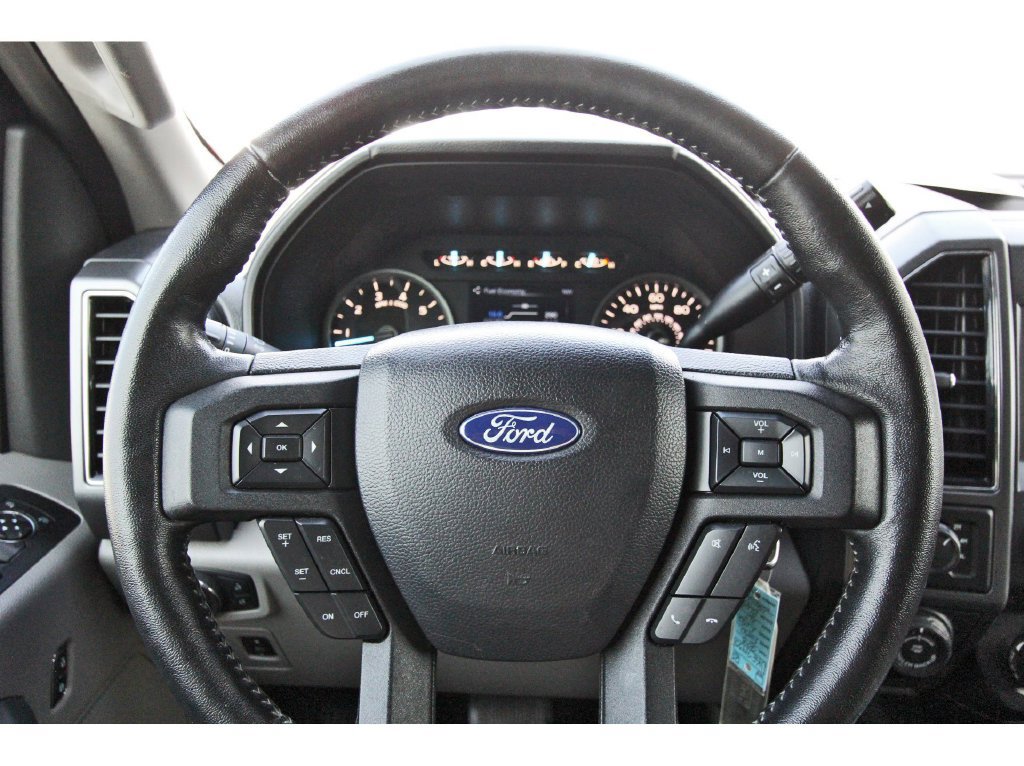 Used 2018 Ford F150 XLT w/ Equipment Group 302A Luxury AWD/4WD image 16