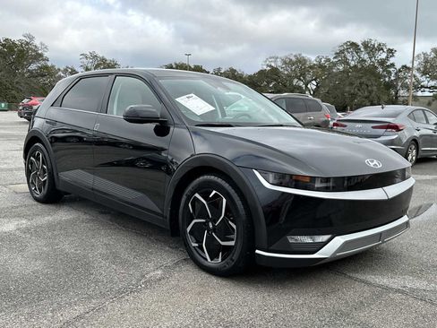 Used 2023 Hyundai Ioniq 5 SEL image 1