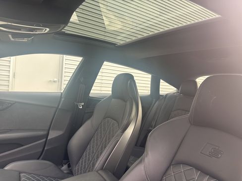 Used 2023 Audi S5 Premium Plus w/ Premium Plus Package image 2