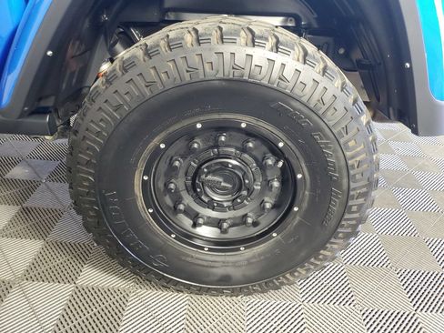 Used 2021 Jeep Gladiator Mojave AWD/4WD image 32