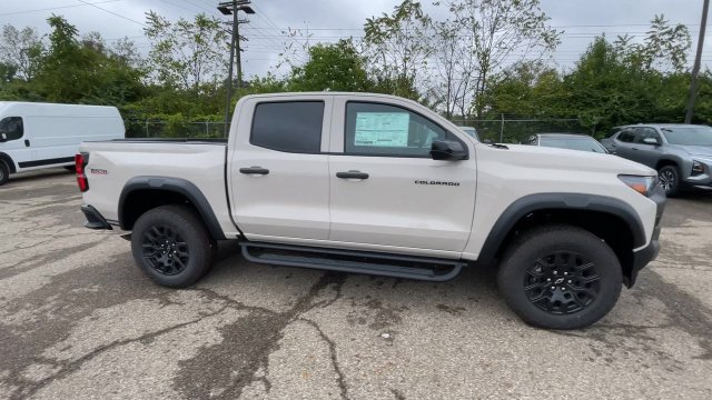 New 2026 Chevrolet Colorado Trail Boss AWD/4WD image 3