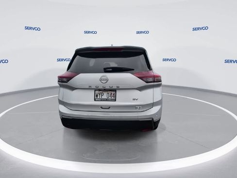 Used 2024 Nissan Rogue SV FWD image 7