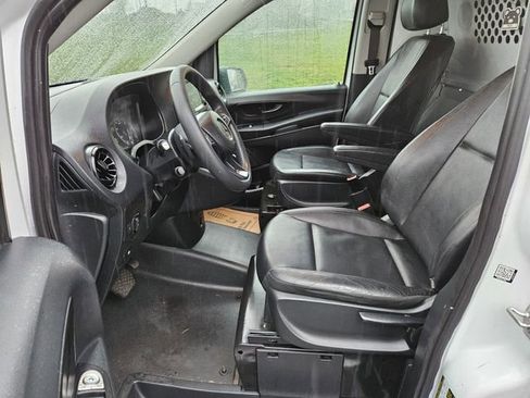 Used 2023 Mercedes-Benz Metris Cargo image 12