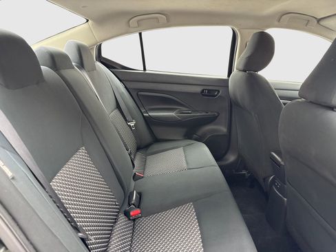 Used 2020 Nissan Versa S FWD image 43