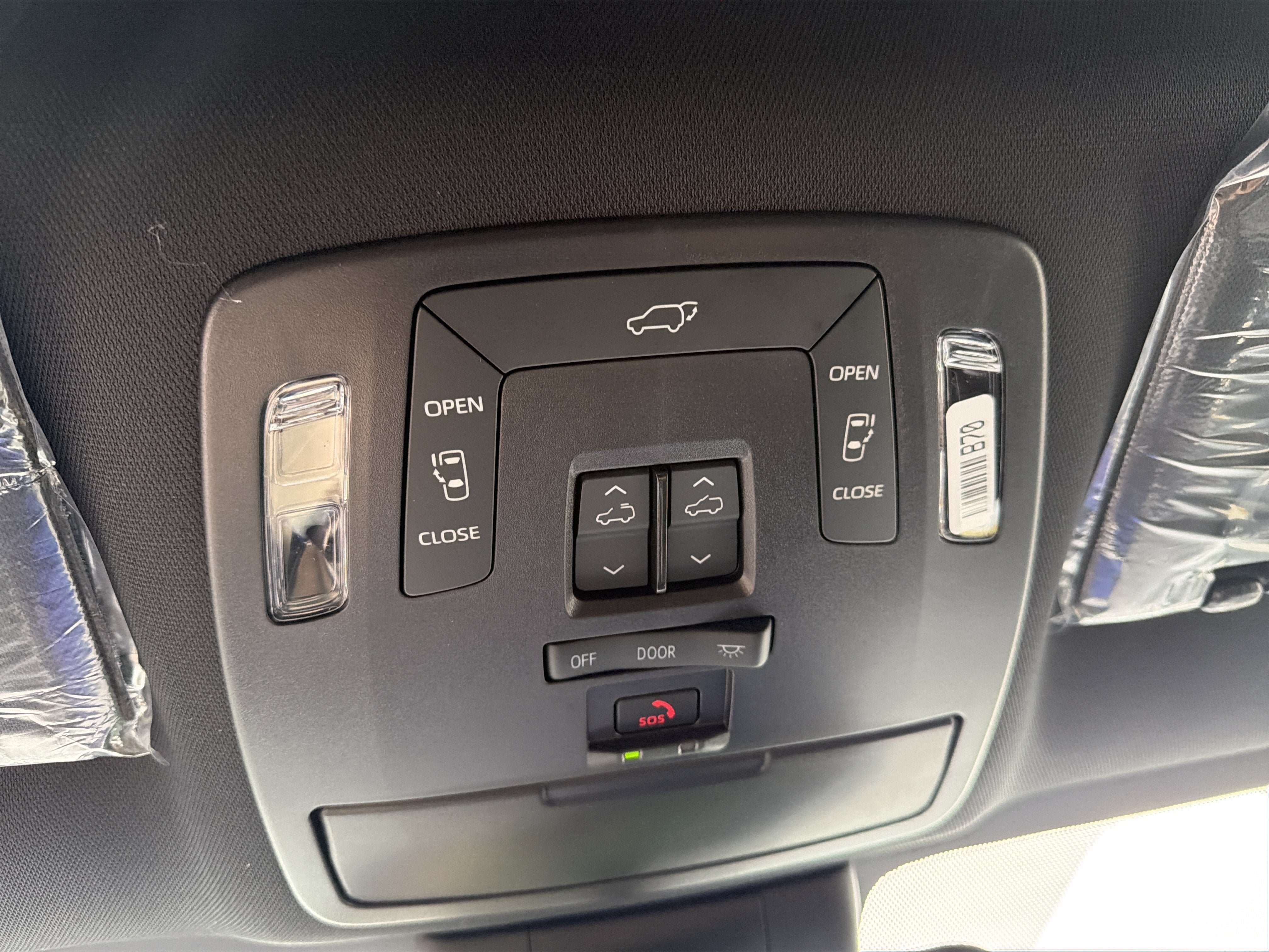 New 2026 Toyota Sienna XLE Woodland Edition AWD/4WD image 23