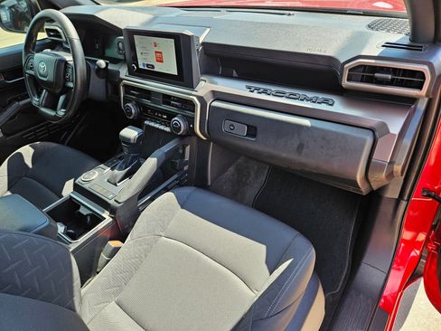 Used 2026 Toyota Tacoma SR5 RWD image 33