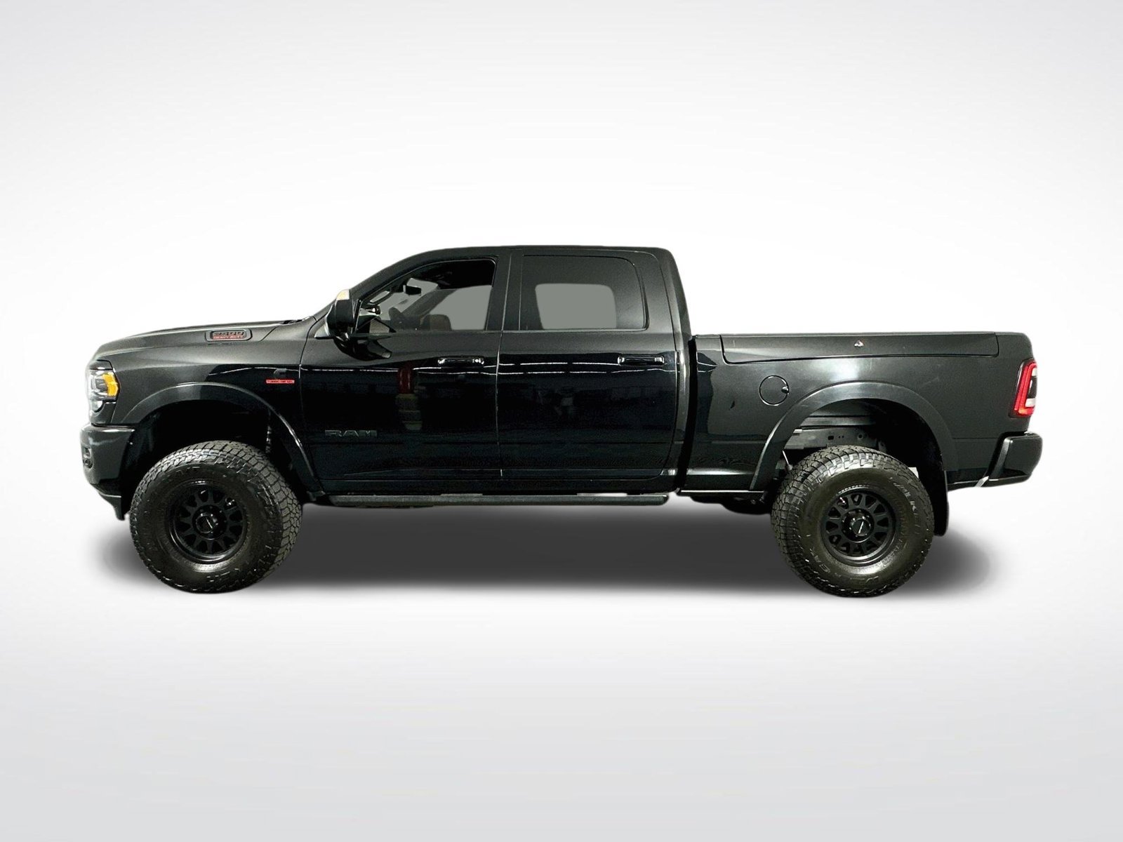 Used 2022 RAM 2500 Limited AWD/4WD image 5