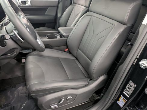 Used 2024 Hyundai Santa Fe XRT image 9