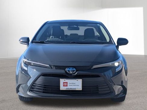 Certified 2024 Toyota Corolla LE image 2