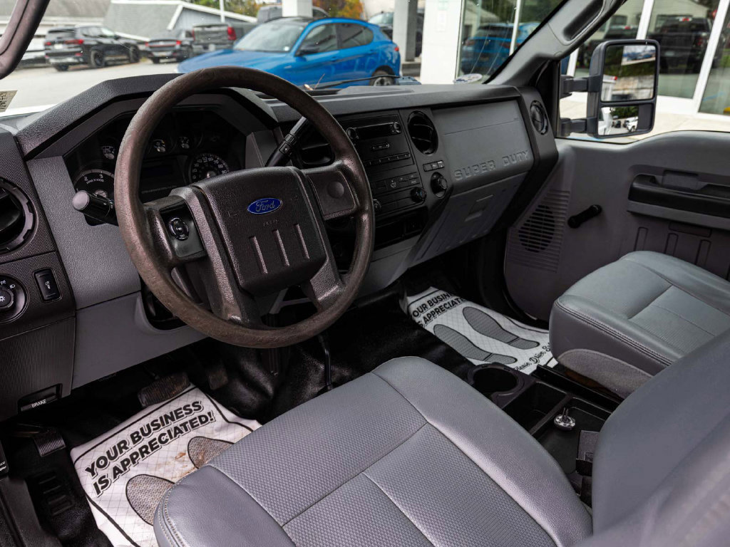 Used 2014 Ford F250 XL w/ Snow Plow Prep Package AWD/4WD image 15
