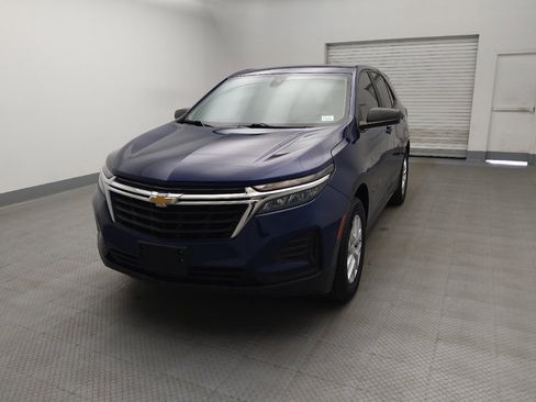 Used 2022 Chevrolet Equinox LS AWD/4WD image 15