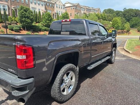 Used 2016 GMC Sierra 2500 Denali w/ Duramax Plus Package AWD/4WD image 7
