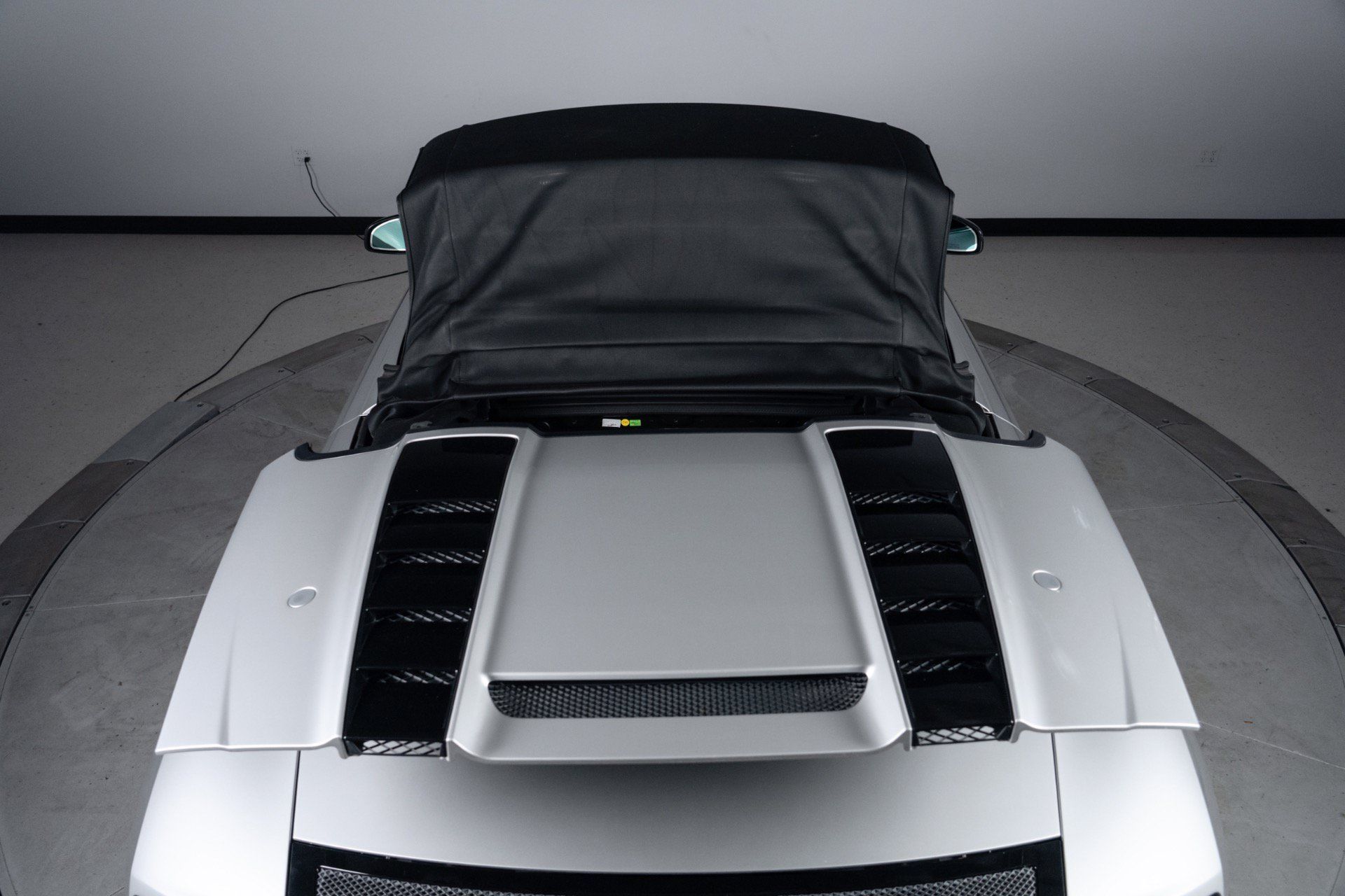 Used 2012 Audi R8 V10 AWD/4WD image 13