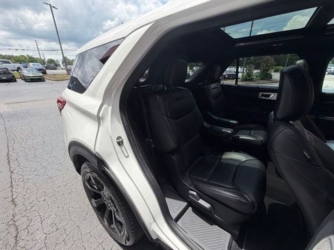 Used 2021 Ford Explorer ST w/ Equipment Group 401A AWD/4WD image 38
