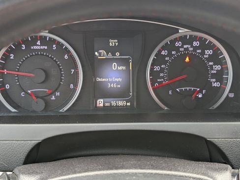 Used 2017 Toyota Camry SE FWD image 17