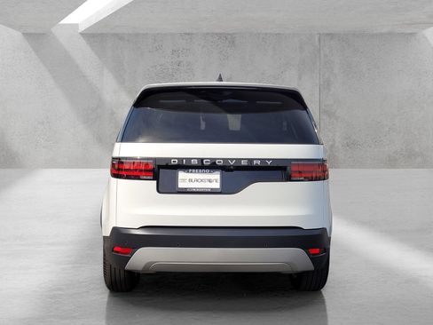 Used 2024 Land Rover Discovery S AWD/4WD image 5