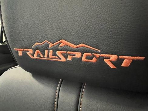 New 2025 Honda Pilot TrailSport image 14