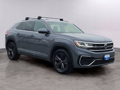 Used 2022 Volkswagen Atlas Cross Sport SEL R-Line AWD/4WD image 3