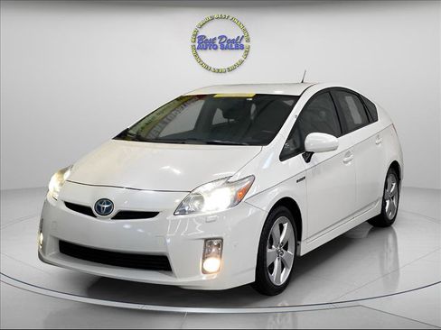 Used 2010 Toyota Prius Two image 1