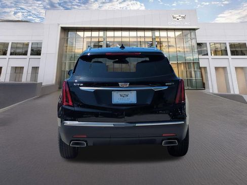 Used 2026 Cadillac XT5 Luxury w/ LPO, Floor Liner Package FWD image 4