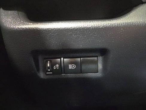 Used 2024 Toyota RAV4 XLE image 24