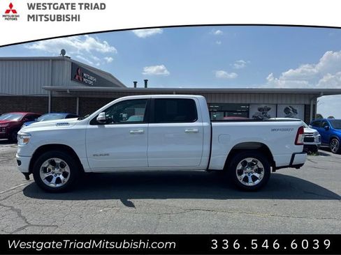 Used 2022 RAM 1500 Big Horn AWD/4WD image 3