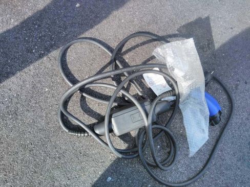 Used 2024 Toyota Prius Prime Premium image 35