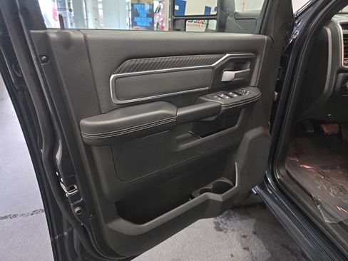New 2026 RAM 2500 Big Horn AWD/4WD image 15