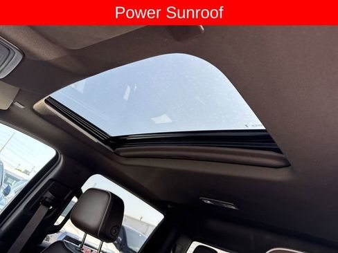 Used 2025 GMC Sierra 1500 Denali AWD/4WD image 19