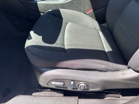 Used 2024 Chevrolet Malibu LT FWD image 10
