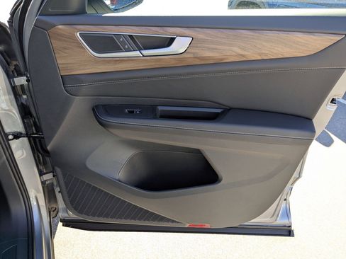 New 2026 Volkswagen Atlas SE image 33