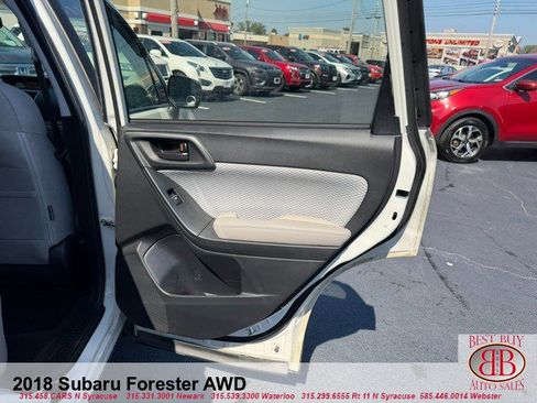Used 2018 Subaru Forester 2.5i w/ Alloy Wheel Package AWD/4WD image 11
