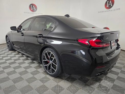 Certified 2023 BMW M550i xDrive w/ Executive Package AWD/4WD image 7