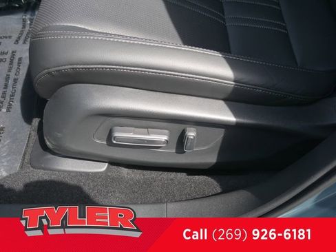 Certified 2026 Honda HR-V EX-L image 21