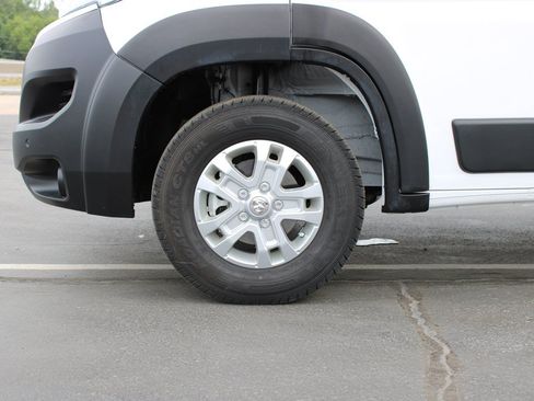 Used 2024 RAM ProMaster 3500 w/ Quick Order Package 22G SLT FWD image 33