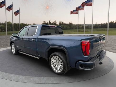 Used 2019 GMC Sierra 1500 Denali w/ Denali Ultimate Package AWD/4WD image 9