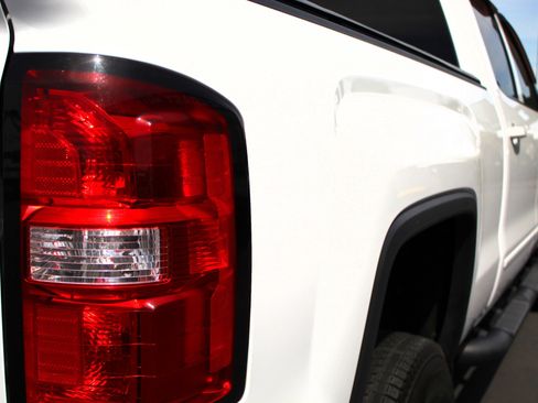 Used 2019 GMC Sierra 3500 SLT image 22