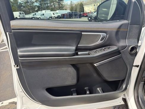 Used 2025 Ford Expedition Tremor AWD/4WD image 16