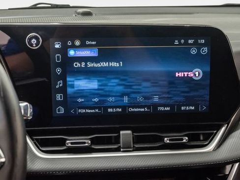 Used 2025 Chevrolet Equinox LT FWD image 16