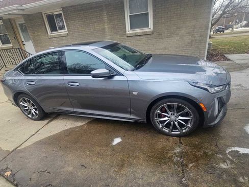 Used 2020 Cadillac CT5 Sport image 2