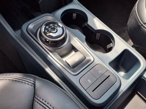 New 2025 Ford Maverick Lariat w/ Black Appearance Package image 14