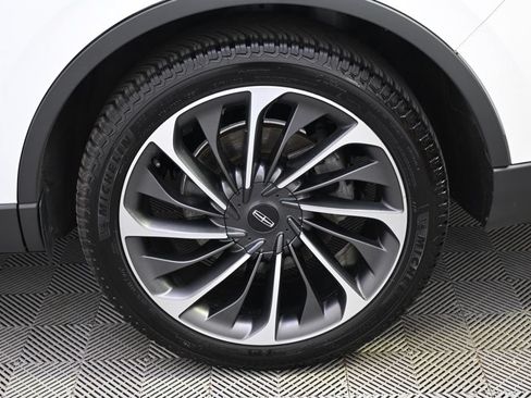 Used 2020 Lincoln Aviator Reserve w/ Equipment Group 202A AWD/4WD image 19